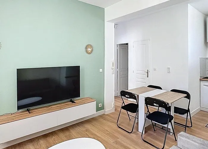 2 Pieces A 5 Minutes Des Plages Avec Parking