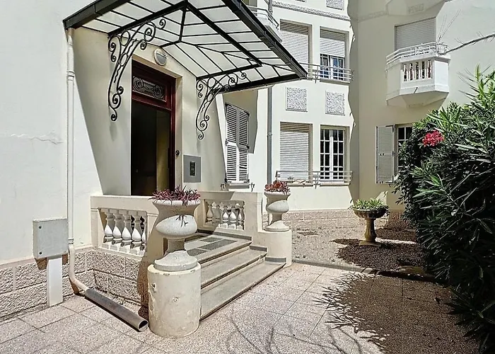 2 Pieces A 5 Minutes Des Plages Avec Parking * アンティーブ