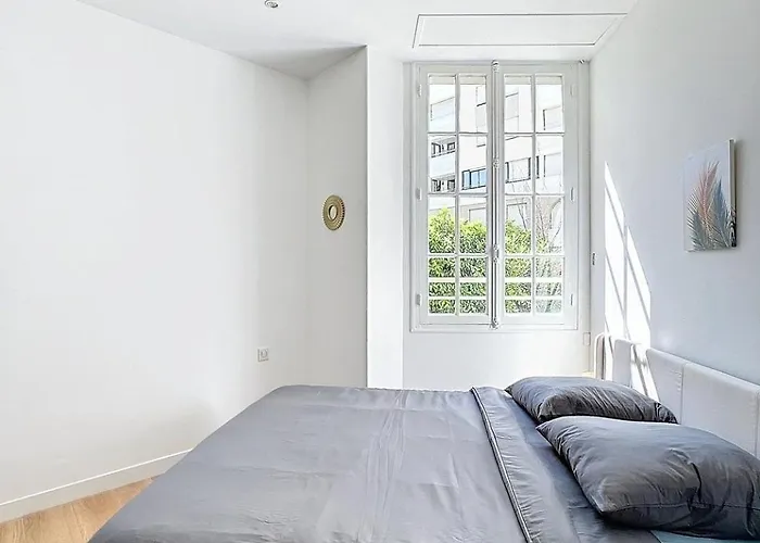 2 Pieces A 5 Minutes Des Plages Avec Parking *