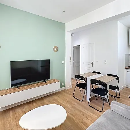 2 Pieces A 5 Minutes Des Plages Avec Parking