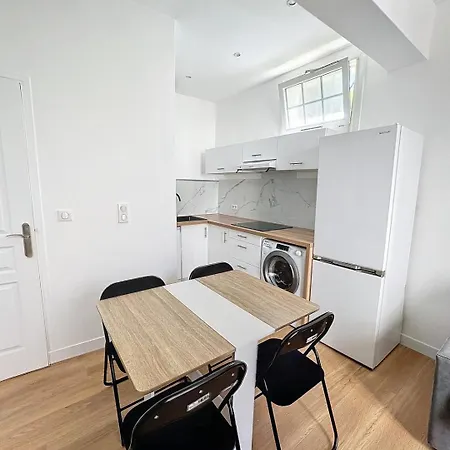 2 Pieces A 5 Minutes Des Plages Avec Parking Апартаменты Антиб