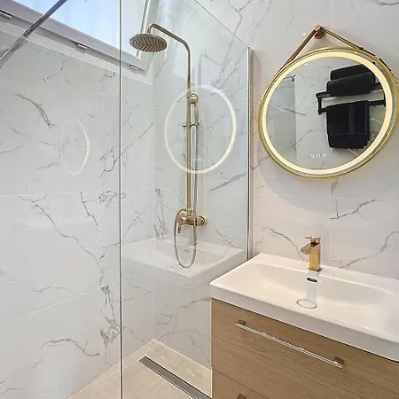 Апартаменты 2 Pieces A 5 Minutes Des Plages Avec Parking