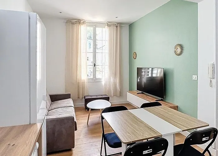 Apartment 2 Pieces A 5 Minutes Des Plages Avec Parking *