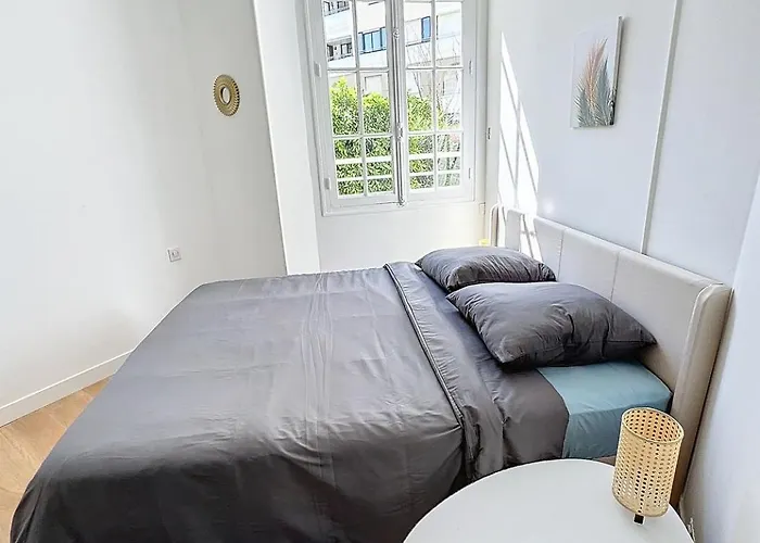 2 Pieces A 5 Minutes Des Plages Avec Parking Apartment